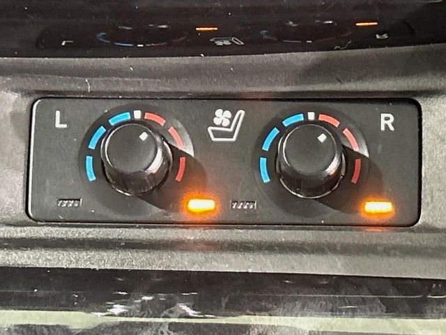 Toyota Alphard 7