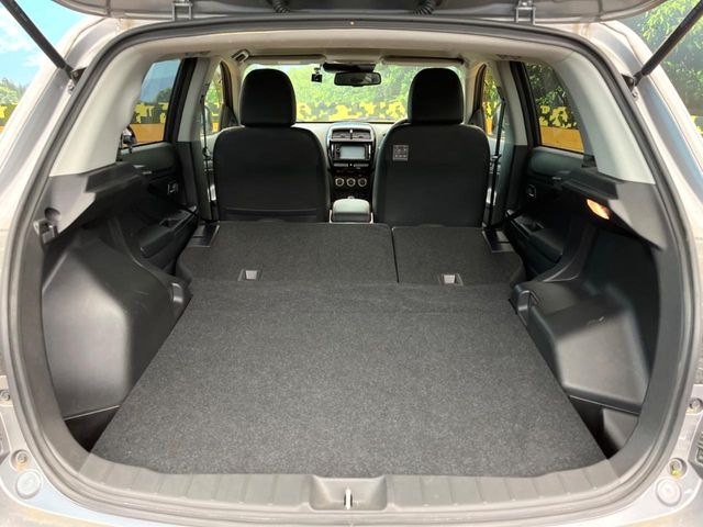 Mitsubishi RVR 10