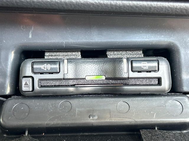 Subaru Legacy Outback 9