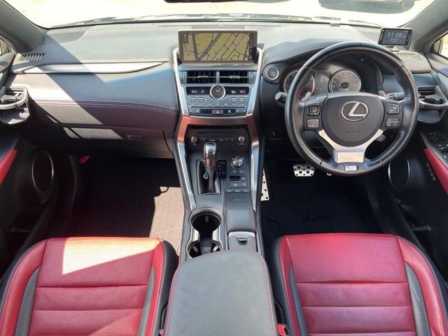 Lexus NX 2