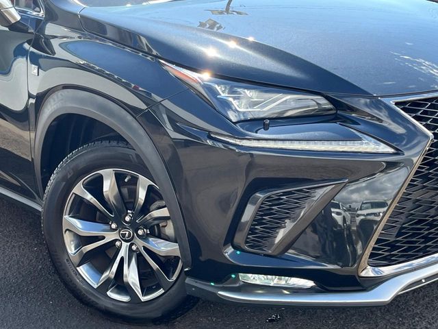 Lexus NX 3