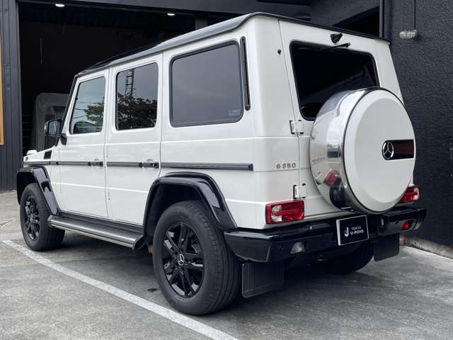 Mercedes-Benz G-Class 8