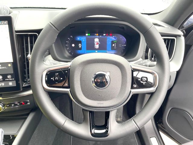 Volvo XC60 11