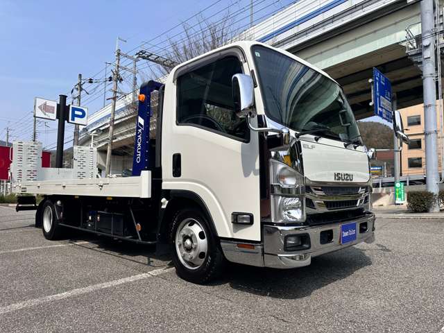 Isuzu Elf 6