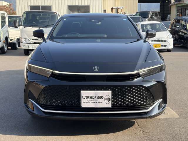 Toyota Crown Crossover 11