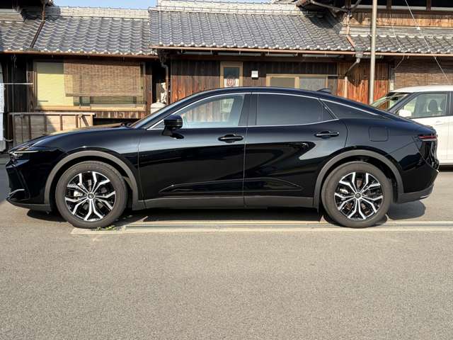 Toyota Crown Crossover 5