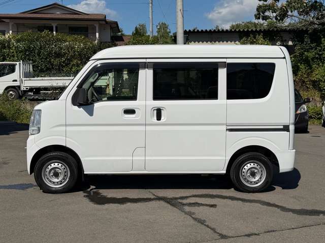 Nissan NV100 Clipper 11