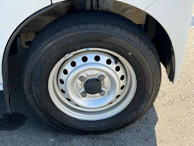 Nissan NV100 Clipper 12
