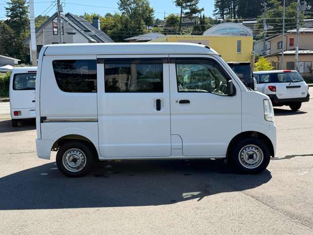 Nissan NV100 Clipper 7