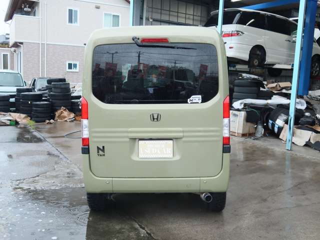 Honda N-VAN 9