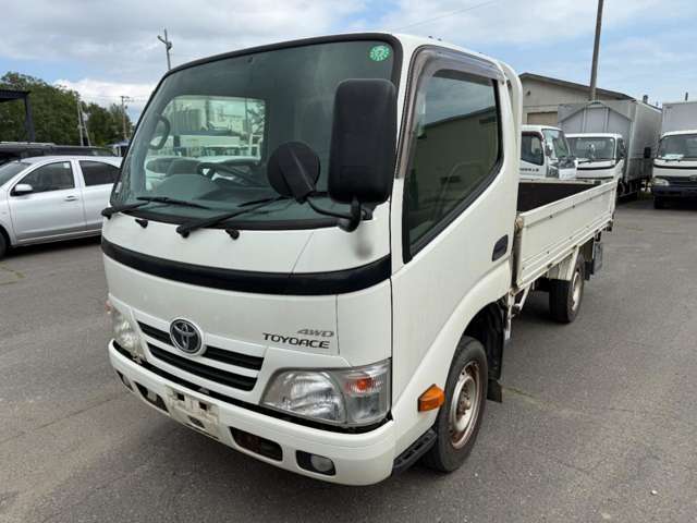Toyota Toyoace 4