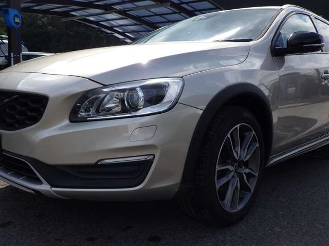 Volvo V60 Cross Country 9