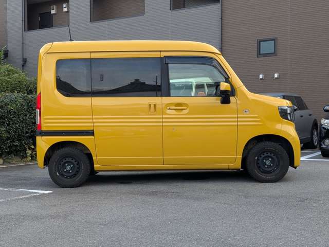 Honda N-VAN 12