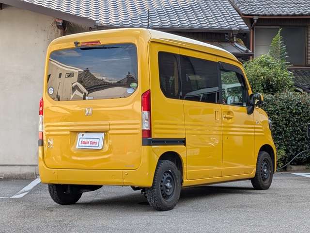Honda N-VAN 10