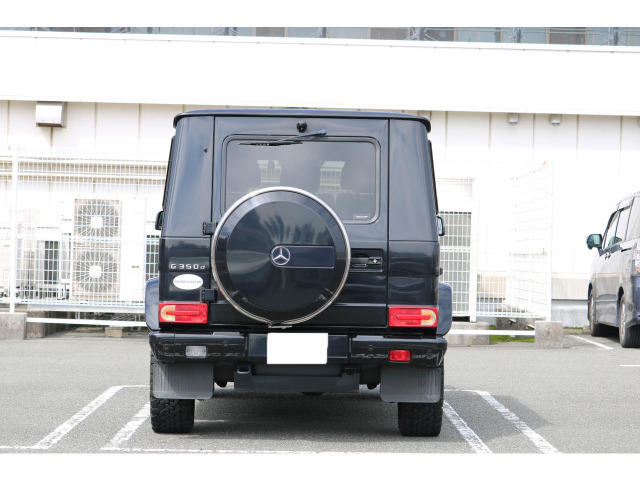 Mercedes-Benz G-Class 2
