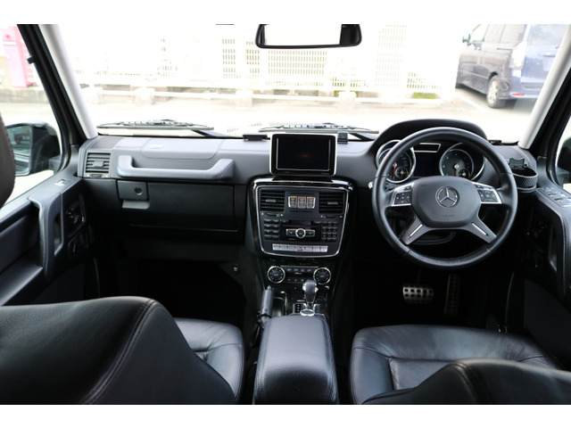 Mercedes-Benz G-Class 3