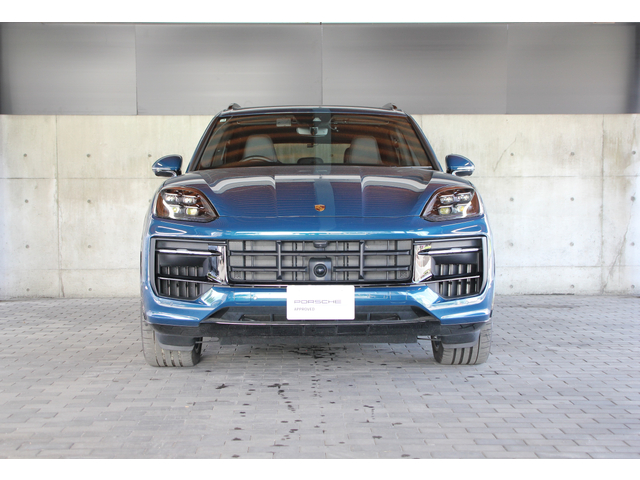 Porsche Cayenne 8