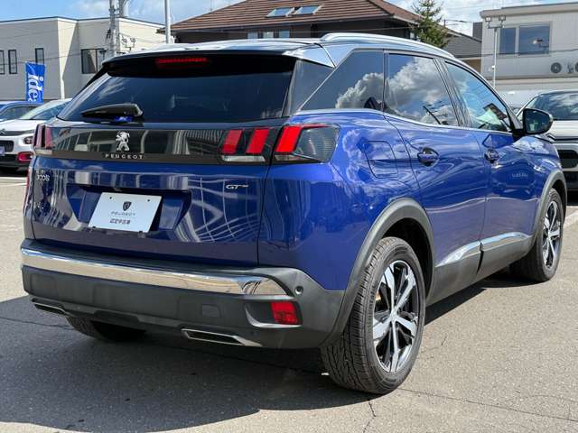Peugeot 3008 8