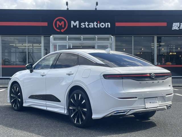 Toyota Crown Crossover 4