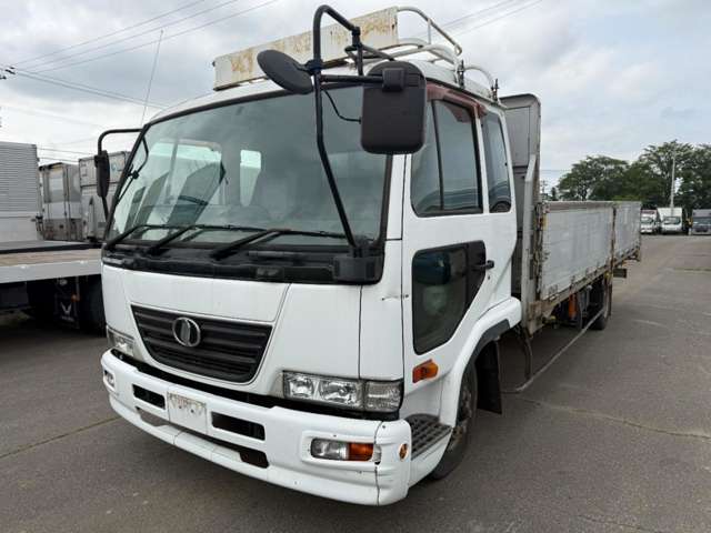 UD Trucks Condor 4