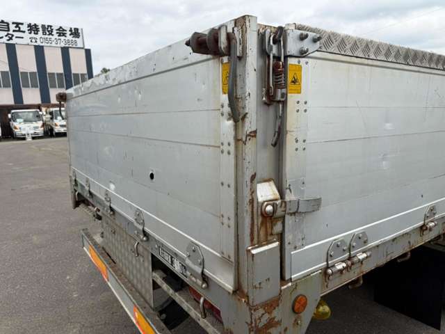 UD Trucks Condor 10