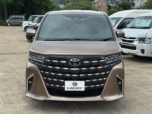 Toyota Alphard 12