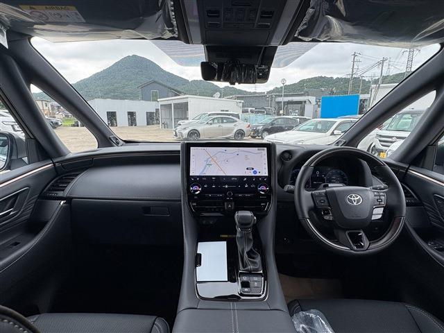 Toyota Alphard 3