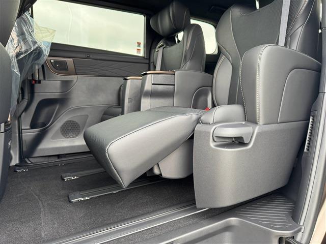 Toyota Alphard 7