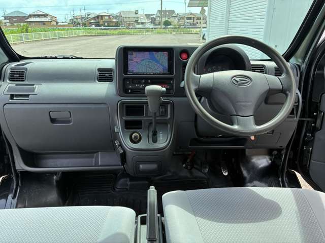 Daihatsu Hijet Deck Van 2