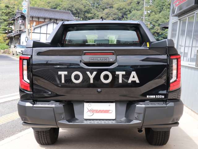 Toyota Hilux 10