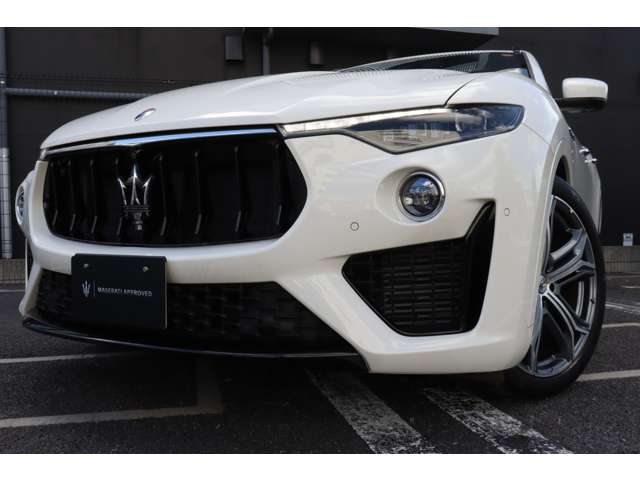 Maserati Levante 11
