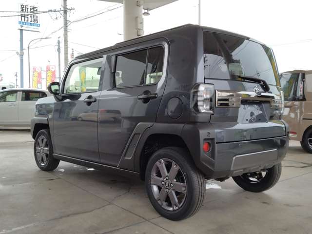 Daihatsu Taft 7