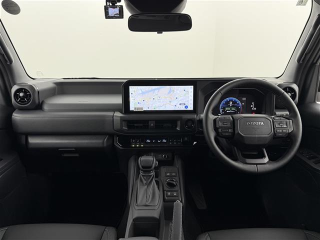Toyota Land Cruiser FJ 5