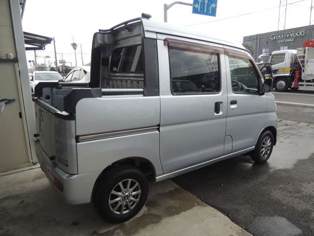 Daihatsu Hijet Deck Van 8