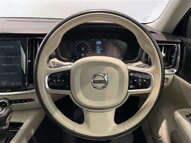 Volvo V60 Cross Country 12