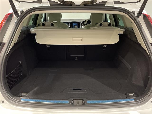 Volvo V60 Cross Country 9