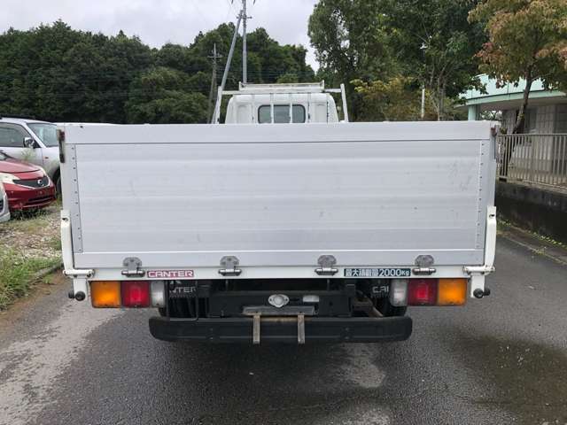 Mitsubishi Fuso Canter 4