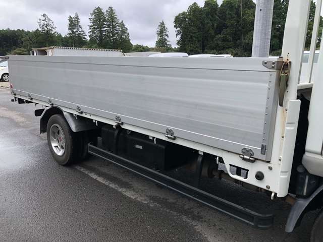 Mitsubishi Fuso Canter 5