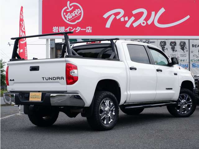 Toyota Tundra 4