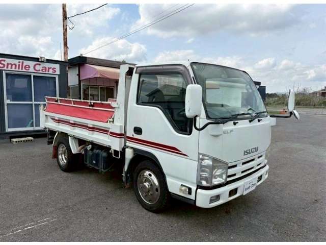 Isuzu Elf 4