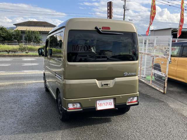 Daihatsu Atrai 4