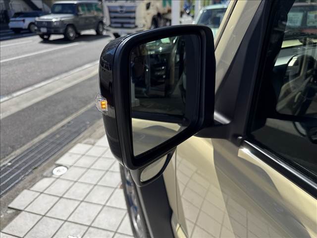 Suzuki Jimny Nomade 12