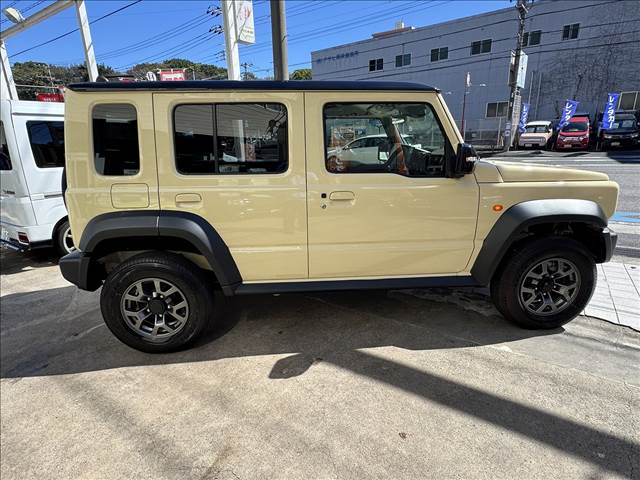 Suzuki Jimny Nomade 5