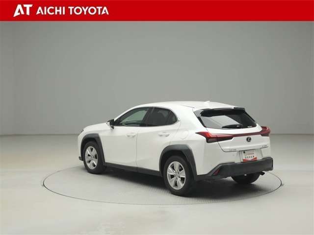 Lexus UX 4
