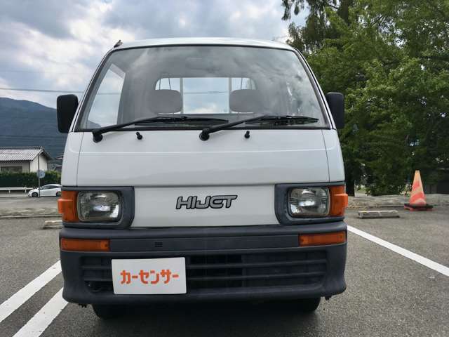 Daihatsu Hijet Pickup 2