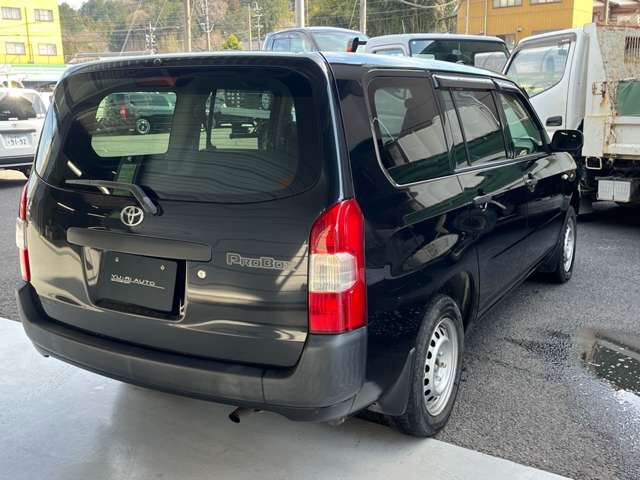 Toyota Probox Van 9