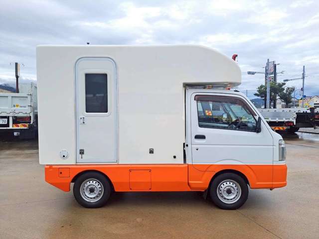 Nissan Clipper 9
