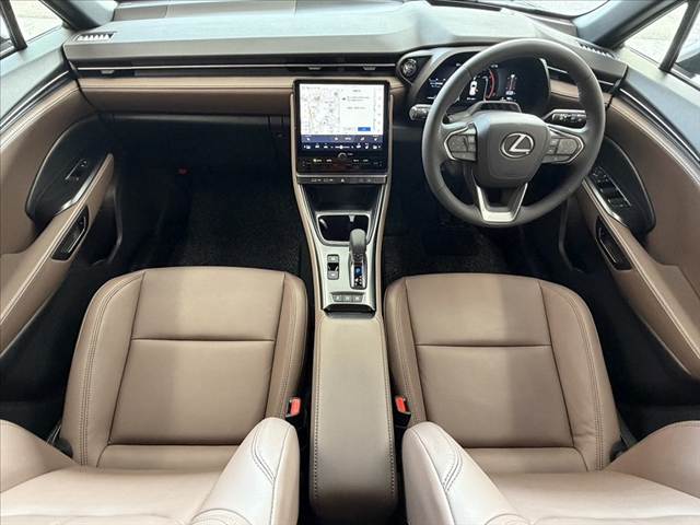 Lexus LBX 2