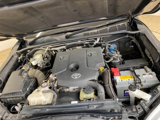 Toyota Hilux 12
