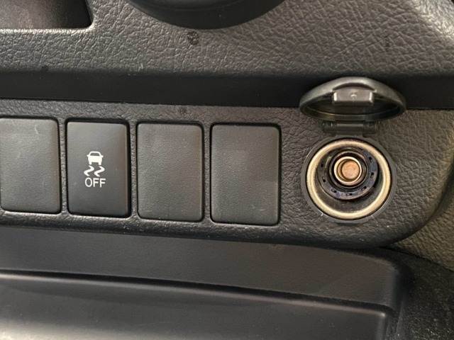 Toyota Hilux 7